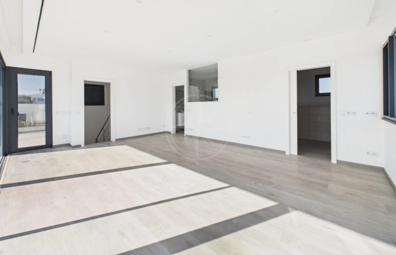 Moradia T6 para Venda em Tavira (Santa Maria e Santiago) Foto 13