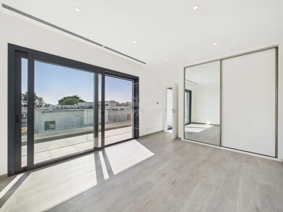 Moradia T6 para Venda em Tavira (Santa Maria e Santiago) Foto 17