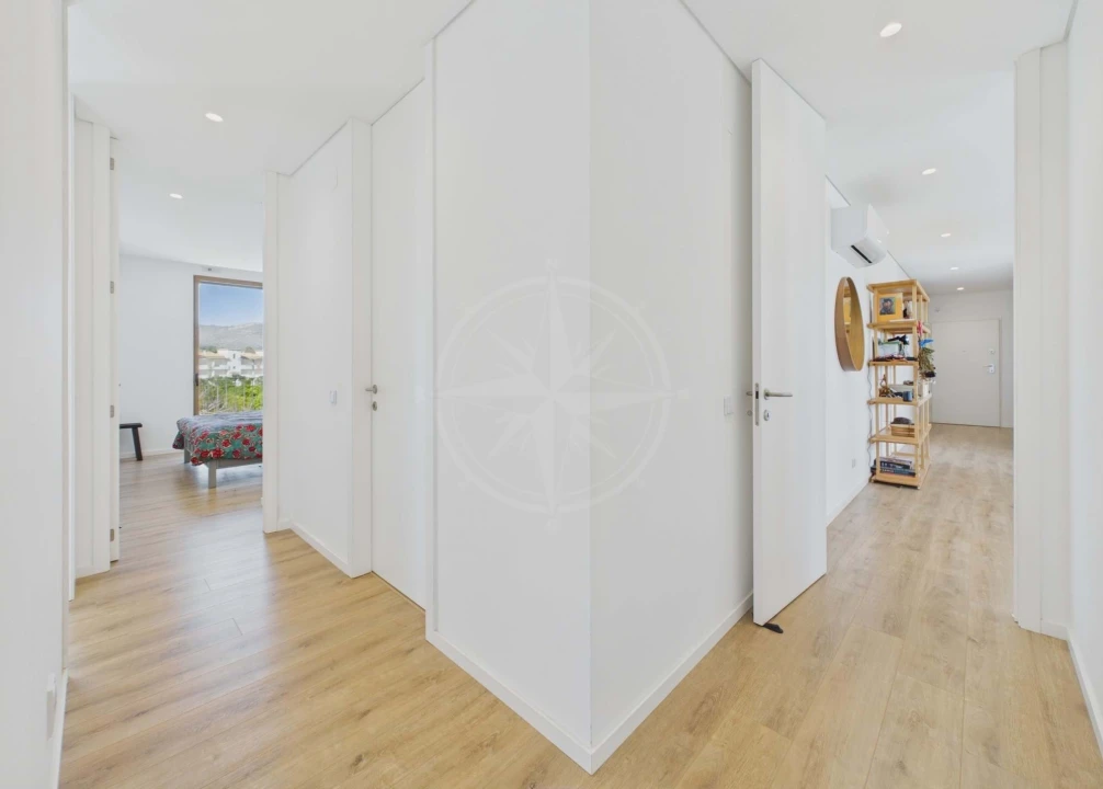 Apartamento T3 para Venda em Olhão Foto 11