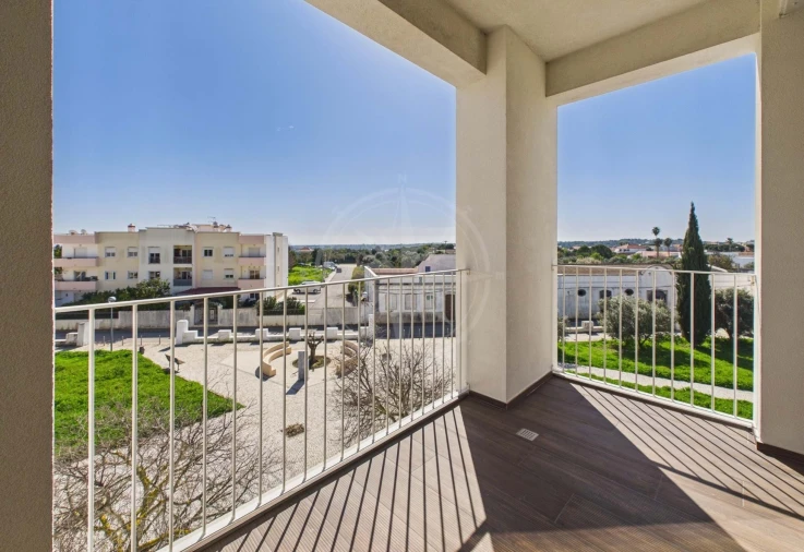 Apartamento T3 para Venda em Olhão Foto 9