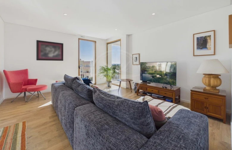 Apartamento T3 para Venda em Olhão Foto 7