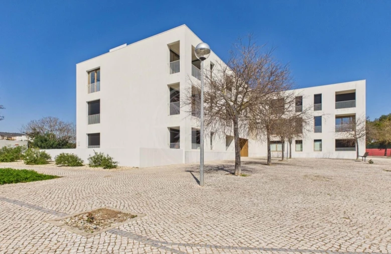 Apartamento T3 para Venda em Olhão Foto 19