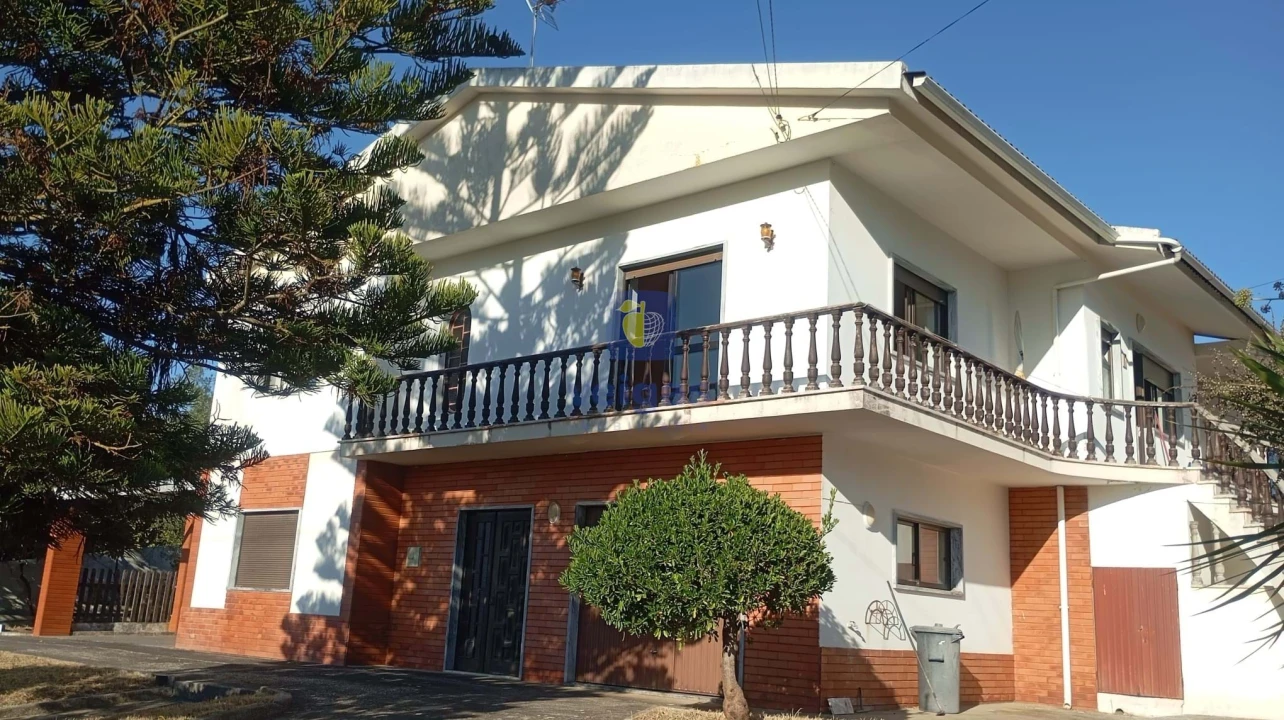 Moradia T4 para Venda em Vidais Foto 38