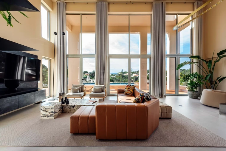 Moradia T4 para Venda em Lagoa e Carvoeiro Foto 2