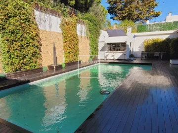 Moradia T6 para Venda em Belém