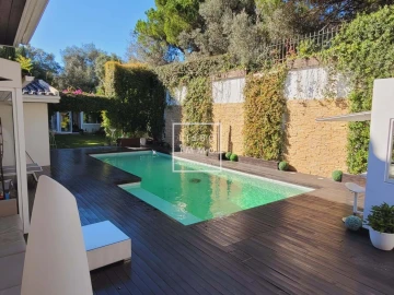 Moradia T6 para Venda em Belém