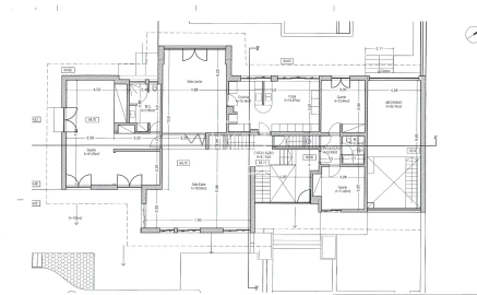 Moradia T6 para Venda em Belém