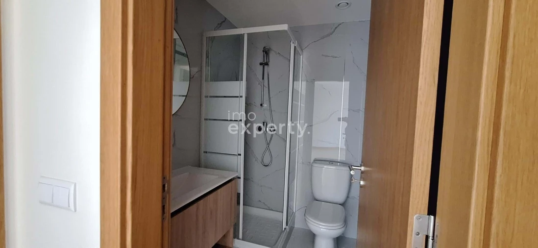 Apartamento T2 para Venda em Caniço Foto 16