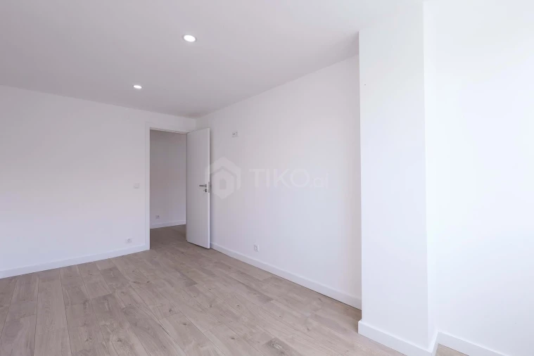 Apartamento T3 para Venda em Alverca do Ribatejo e Sobralinho Foto 11