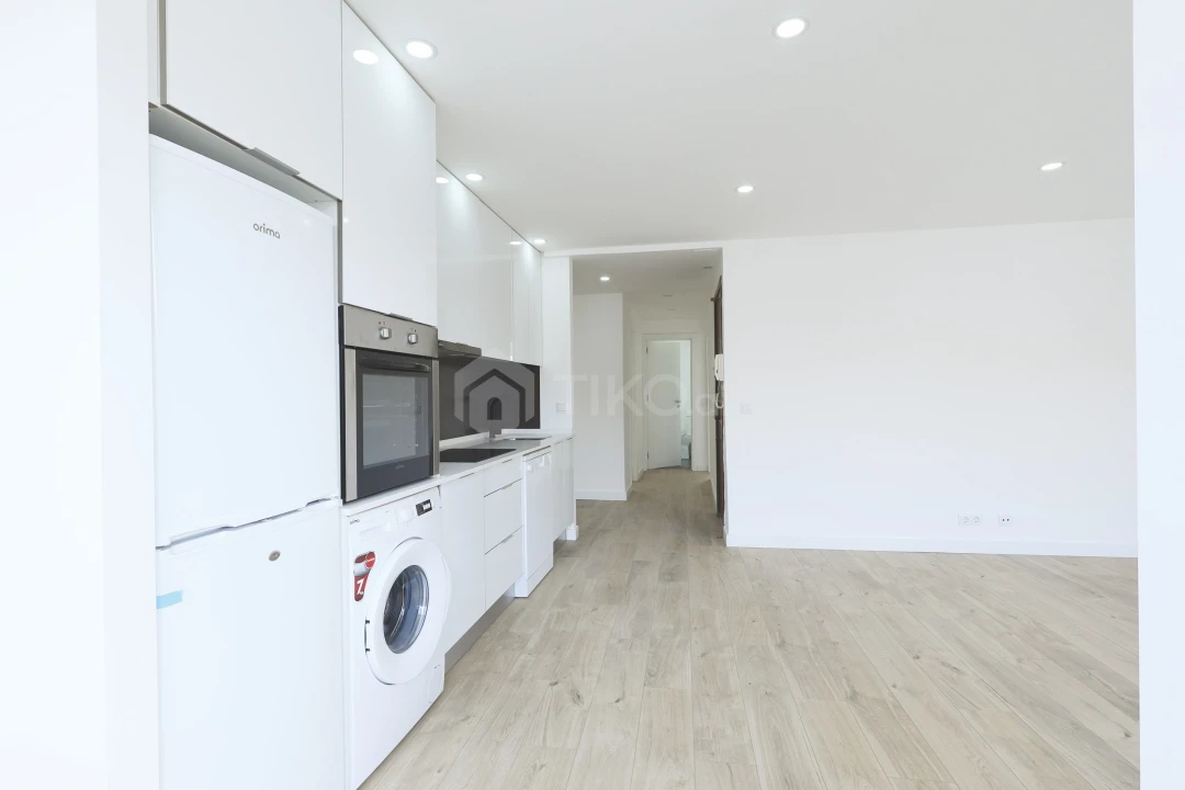 Apartamento T3 para Venda em Alverca do Ribatejo e Sobralinho Foto 8