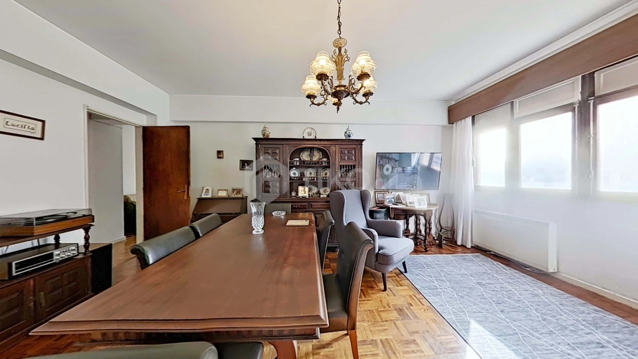 Apartamento T4 para Venda em Marvila Foto 2