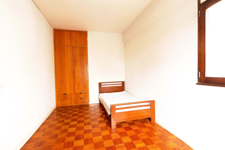 Apartamento T4 para Venda em Marvila Foto 11