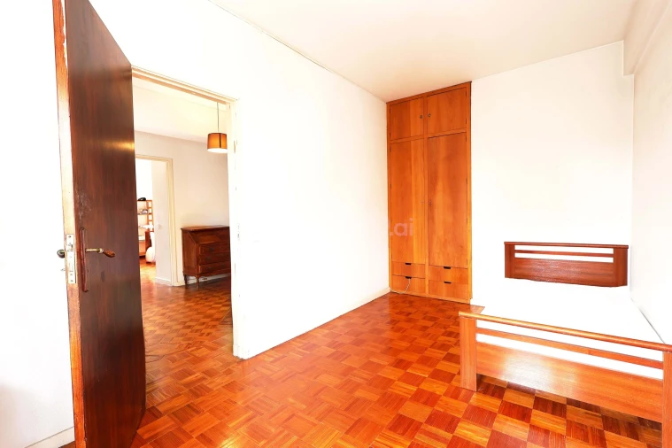Apartamento T4 para Venda em Marvila Foto 13