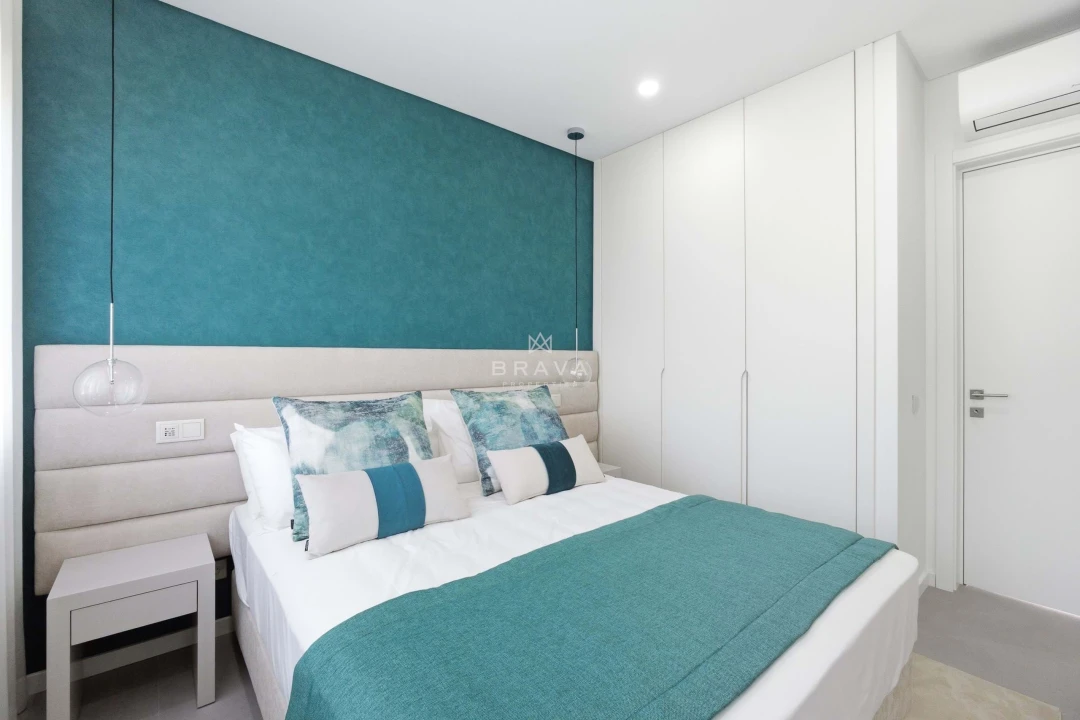 Apartamento T2 para Venda em Quarteira Foto 16