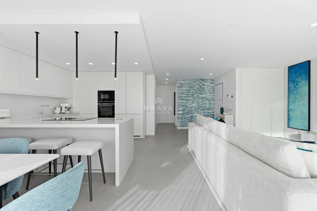 Apartamento T2 para Venda em Quarteira Foto 8