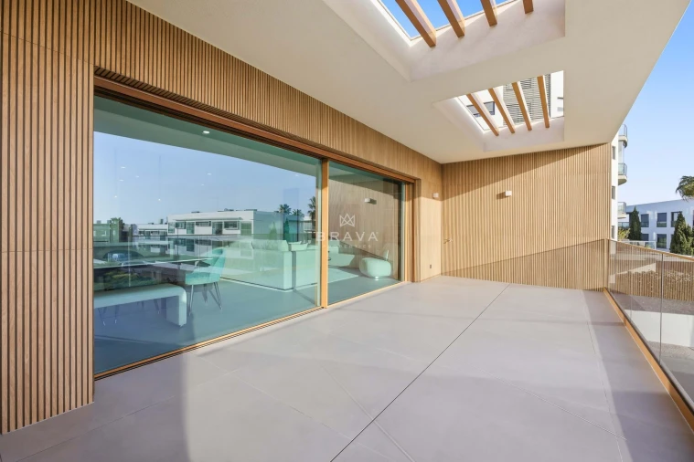 Apartamento T2 para Venda em Quarteira Foto 20