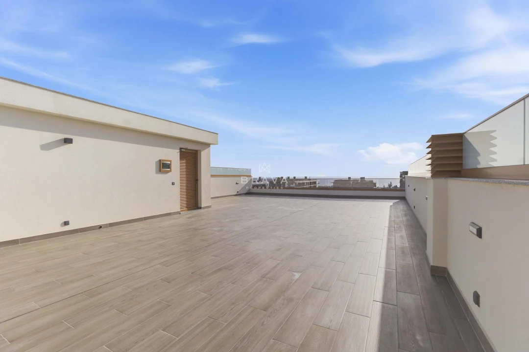 Apartamento T2 para Venda em Quarteira Foto 24