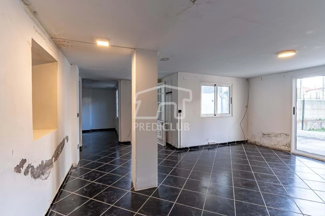 Moradia T3 para Venda em São Roque Foto 32