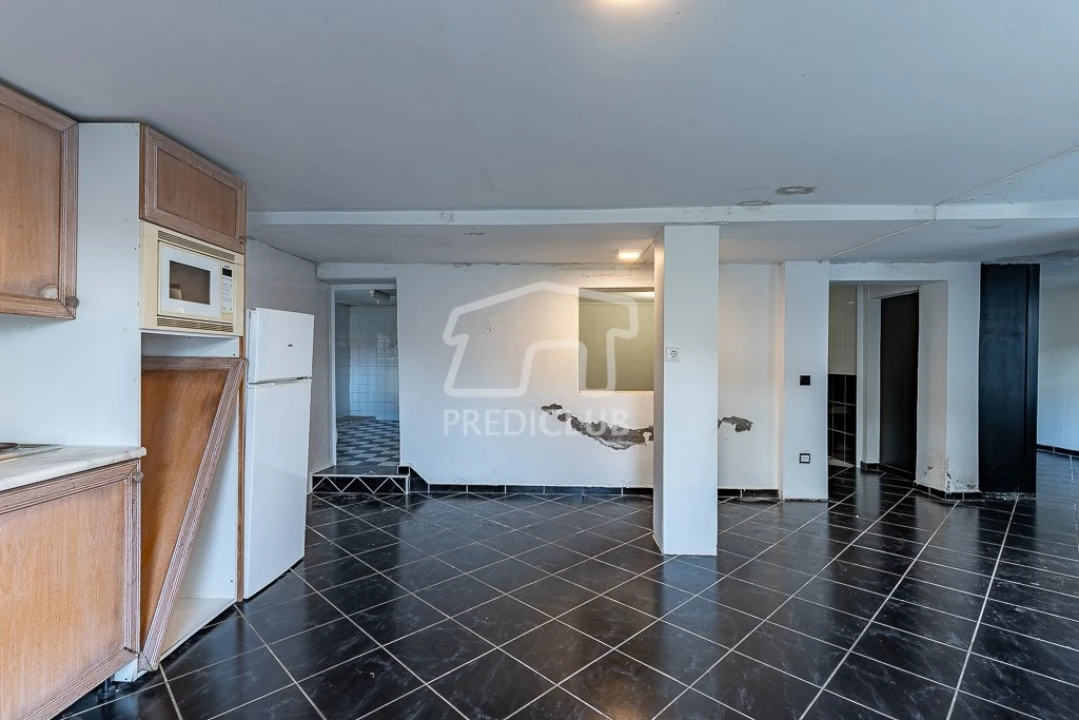 Moradia T3 para Venda em São Roque Foto 30