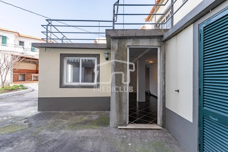 Moradia T3 para Venda em São Roque Foto 27