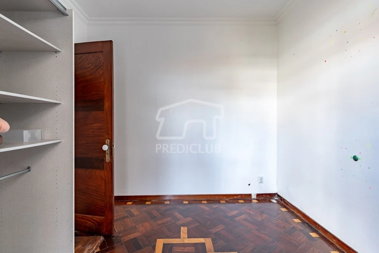 Moradia T3 para Venda em São Roque Foto 11