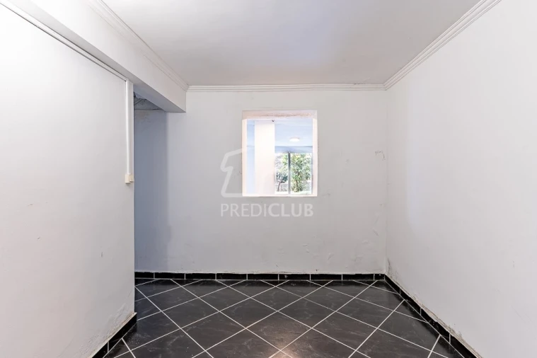 Moradia T3 para Venda em São Roque Foto 37