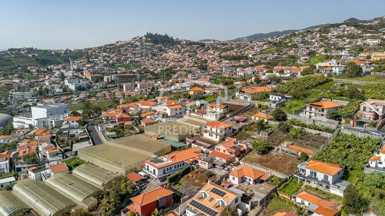 Moradia T3 para Venda em São Roque Foto 3