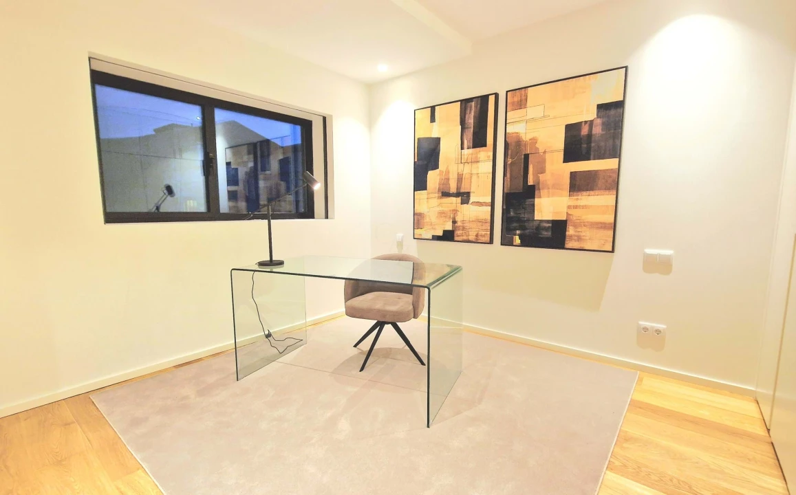 Apartamento T2 para Venda em Avenidas Novas Foto 3