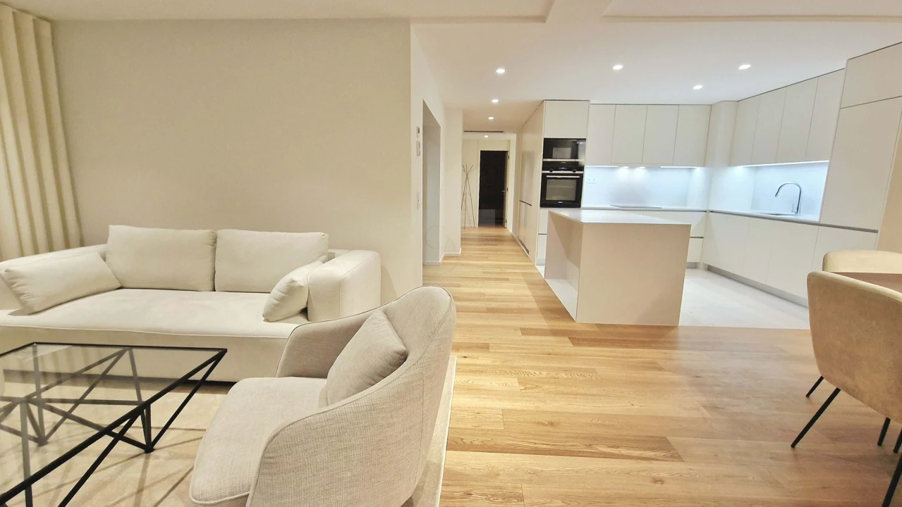 Apartamento T3 para Venda em Avenidas Novas Foto 18