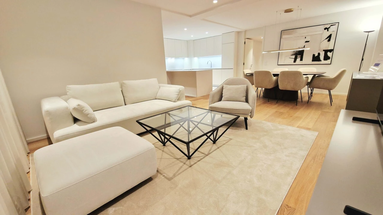 Apartamento T3 para Venda em Avenidas Novas Foto 29