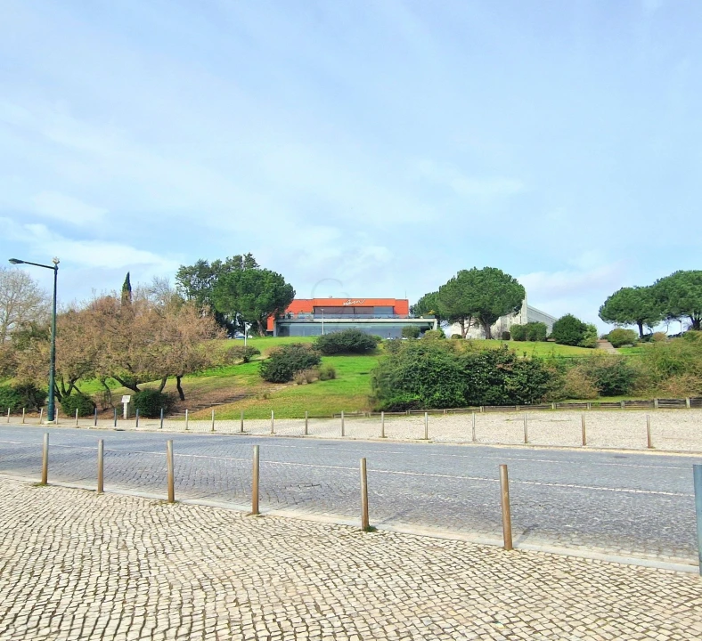 Apartamento T3 para Venda em Avenidas Novas Foto 51