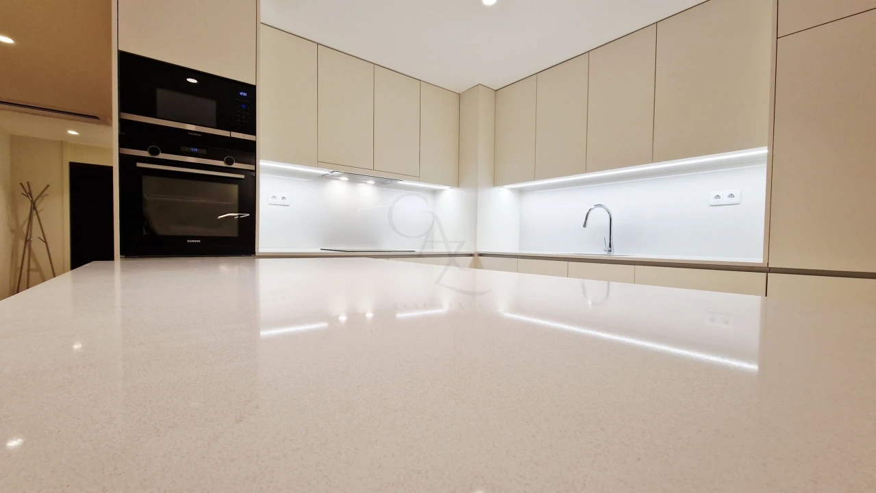 Apartamento T3 para Venda em Avenidas Novas Foto 1