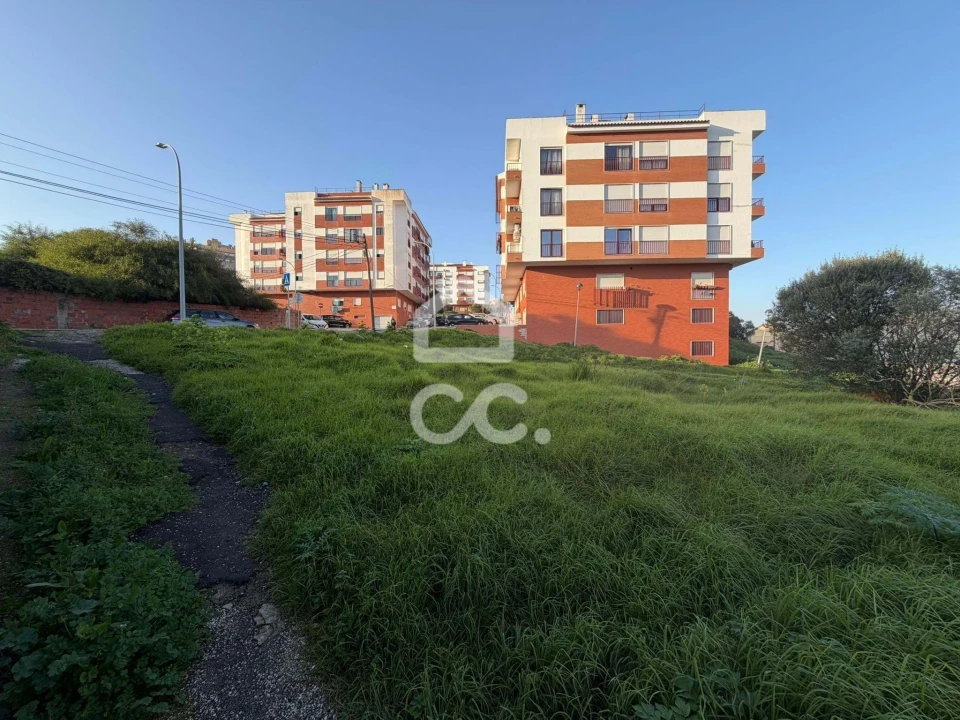 Terreno para Venda em Mina de Água Foto 6