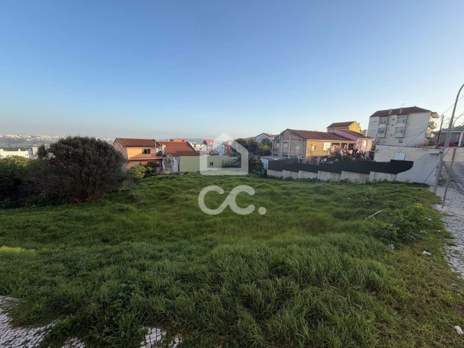 Terreno para Venda em Mina de Água Foto 5