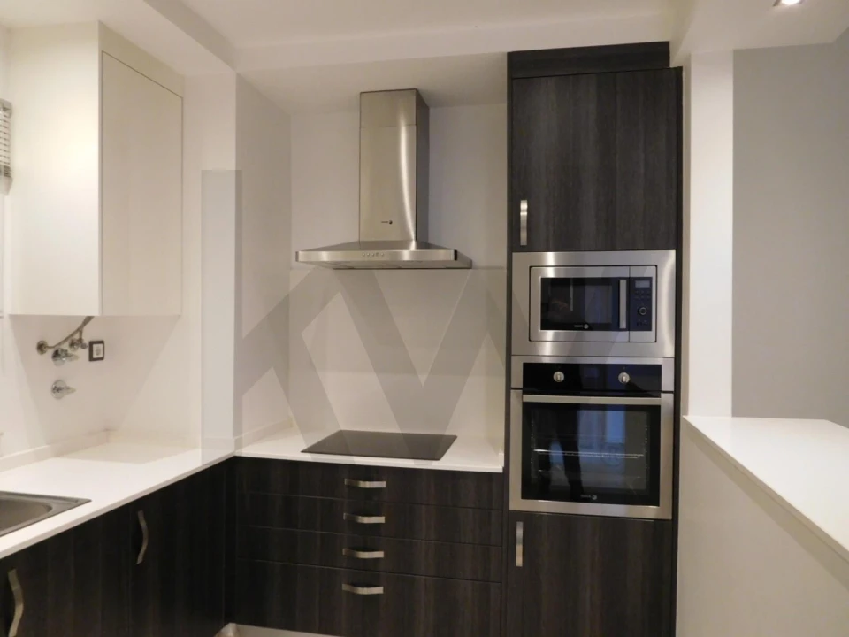 Apartamento T1 para Arrendamento férias em Alvor Foto 5