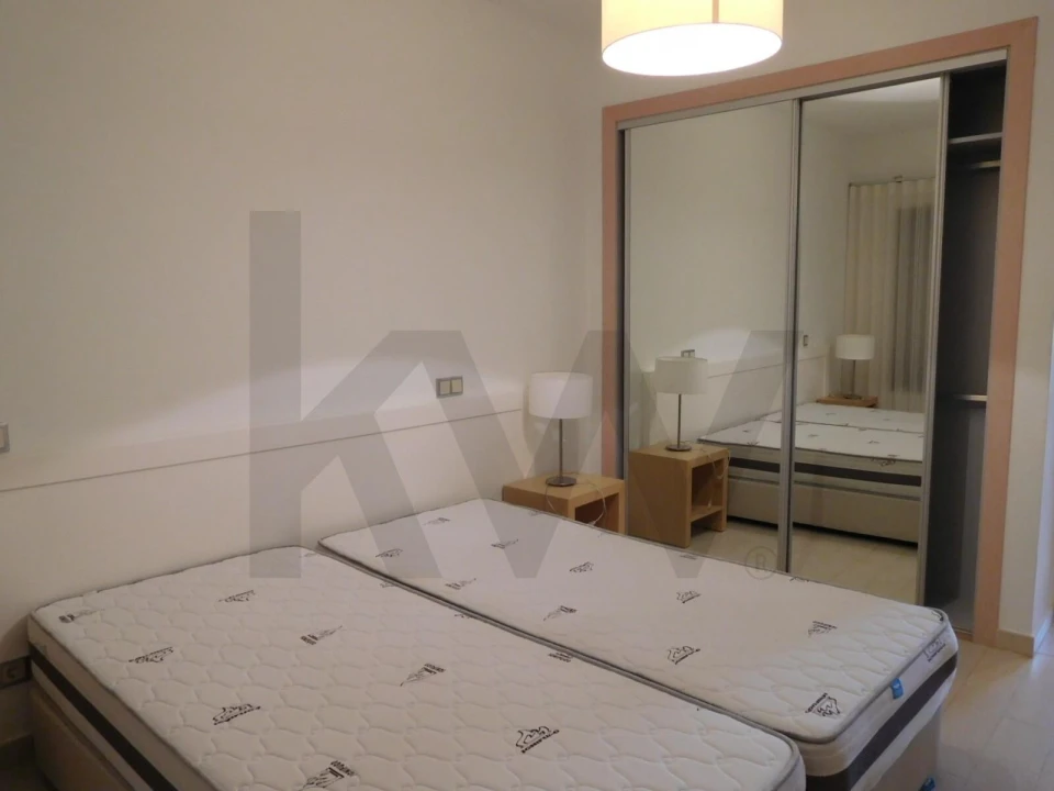 Apartamento T1 para Arrendamento férias em Alvor Foto 13