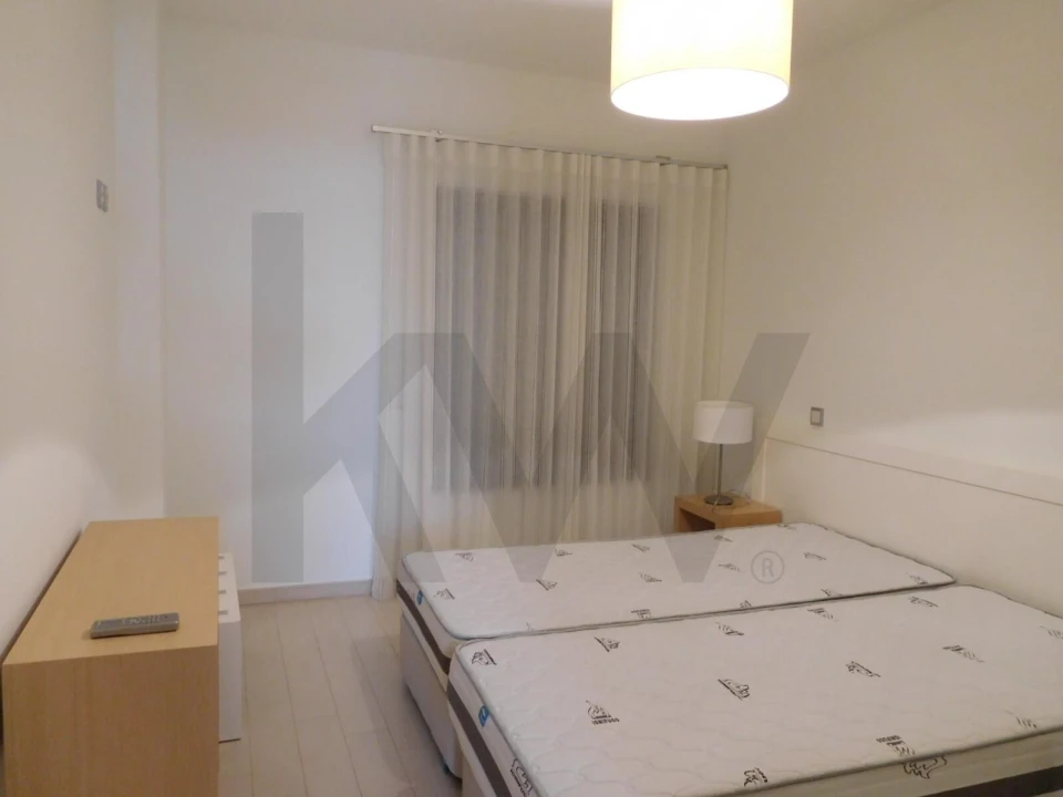 Apartamento T1 para Arrendamento férias em Alvor Foto 11