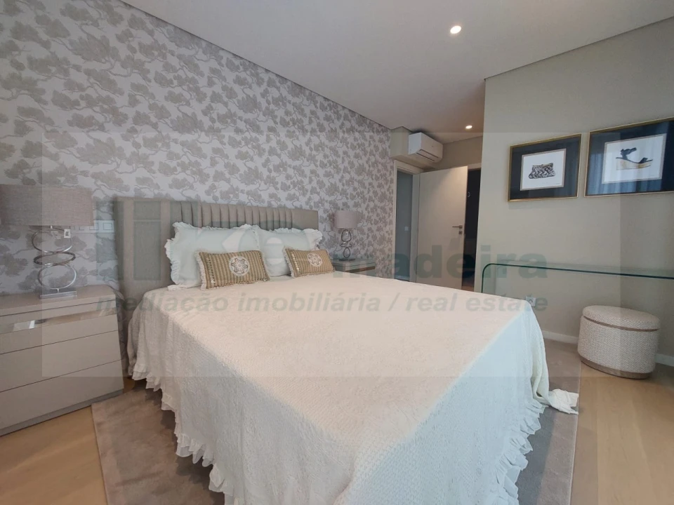 Apartamento T2 para Venda em São Martinho Foto 32