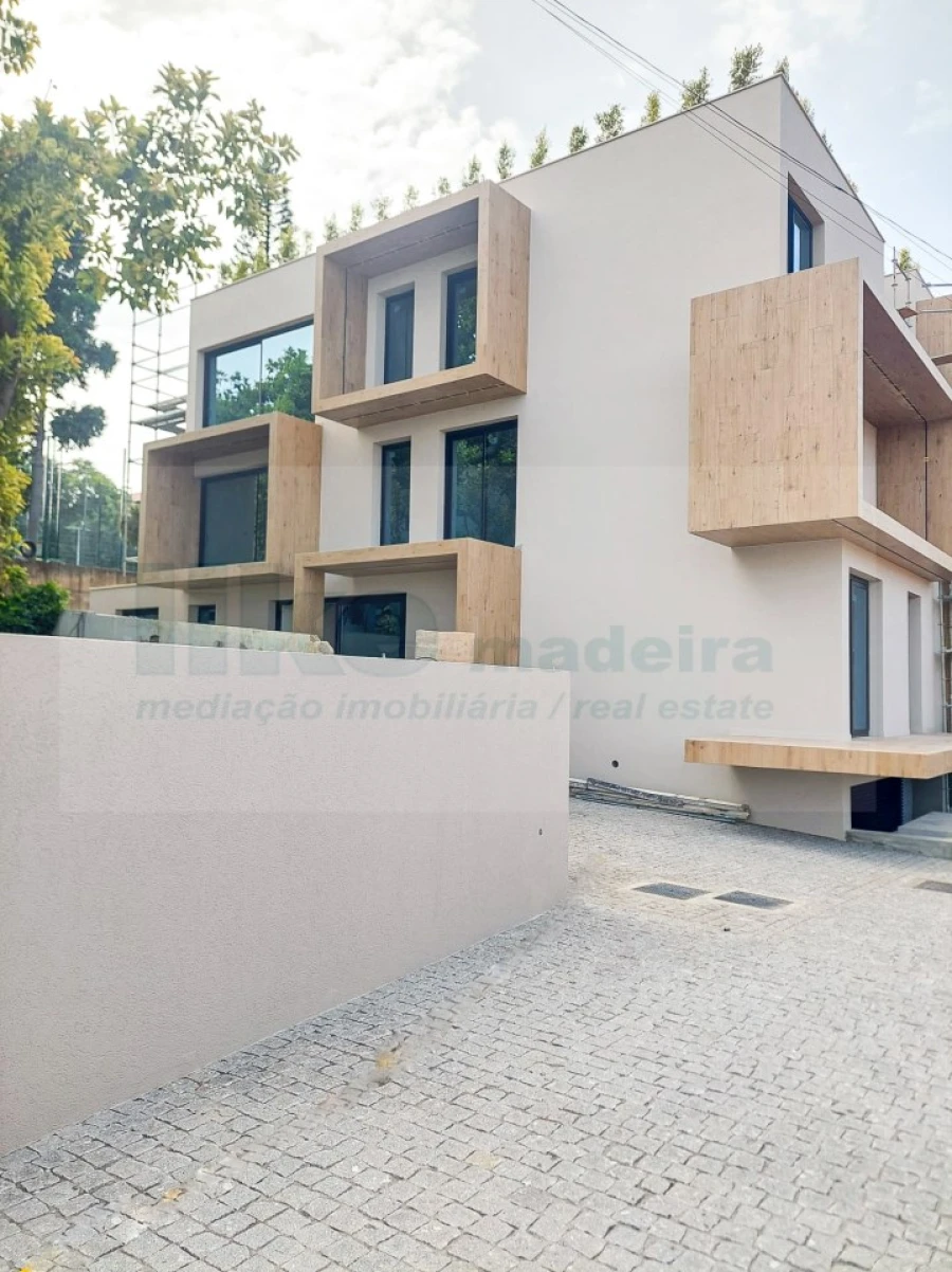 Apartamento T2 para Venda em São Martinho Foto 10