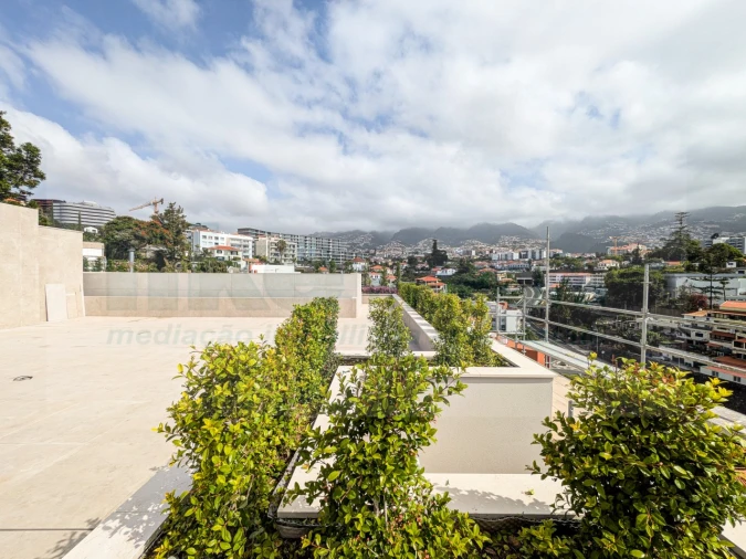 Apartamento T2 para Venda em São Martinho Foto 18