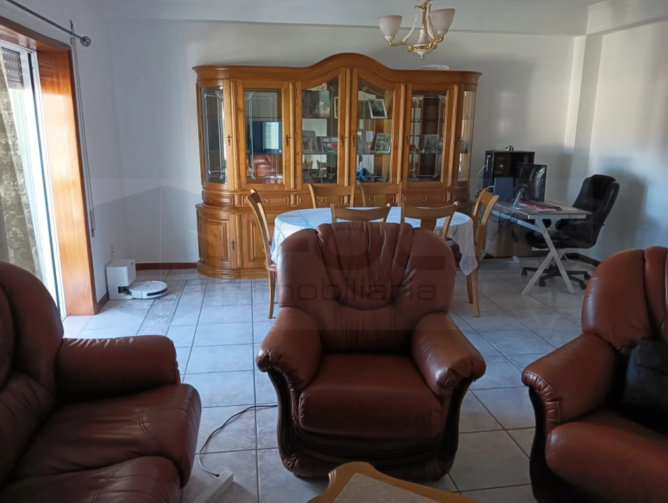 Apartamento T3 para Venda em Oiã Foto 5