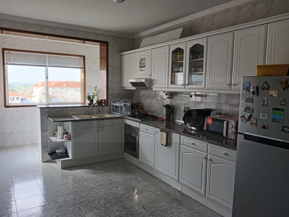 Apartamento T3 para Venda em Oiã Foto 8