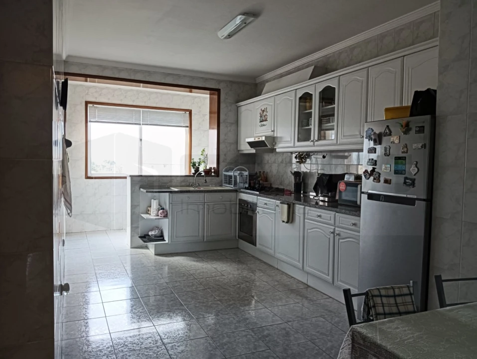 Apartamento T3 para Venda em Oiã Foto 10