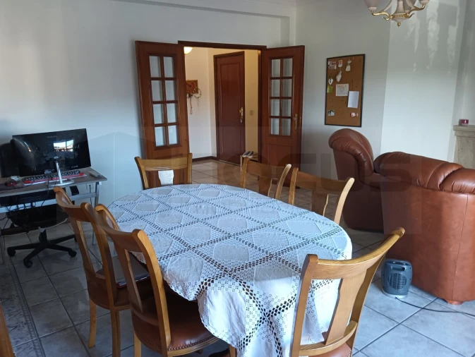 Apartamento T3 para Venda em Oiã Foto 2