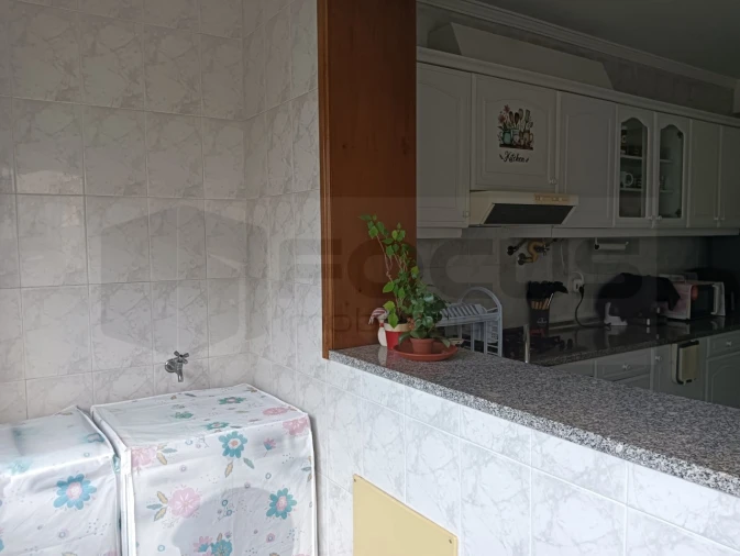 Apartamento T3 para Venda em Oiã Foto 11