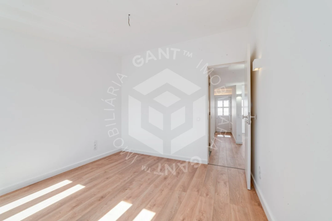 Apartamento T2 para Arrendamento em Estrela Foto 16