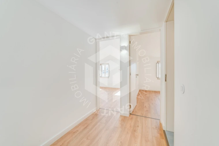 Apartamento T2 para Arrendamento em Estrela Foto 10