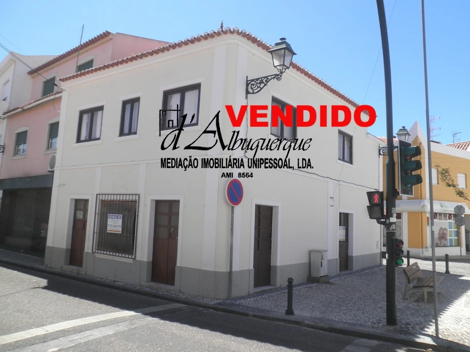 Prédio para Venda em Ponte de Sor, Tramaga e Vale de Açor Foto 1