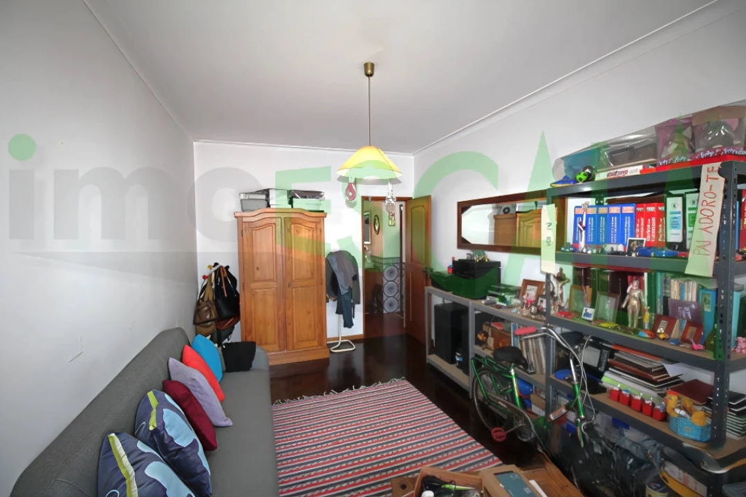 Apartamento T3 para Venda em Cartaxo e Vale da Pinta Foto 9