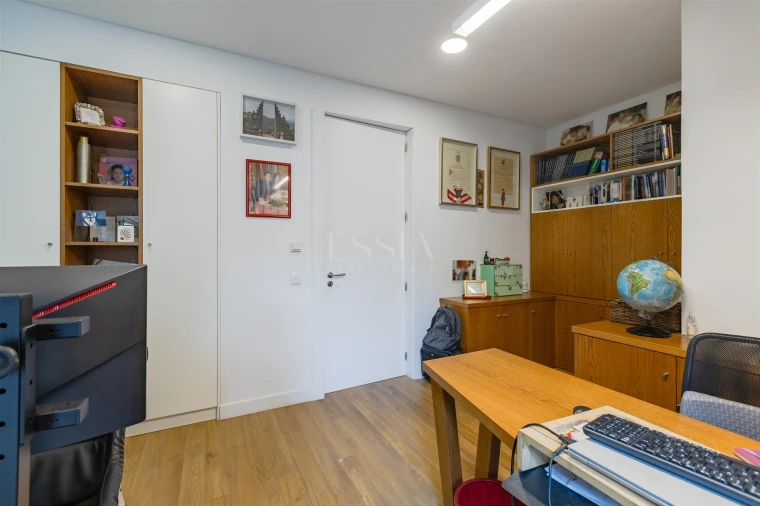 Moradia T4 para Venda em São Mamede de Infesta e Senhora da Hora Foto 22